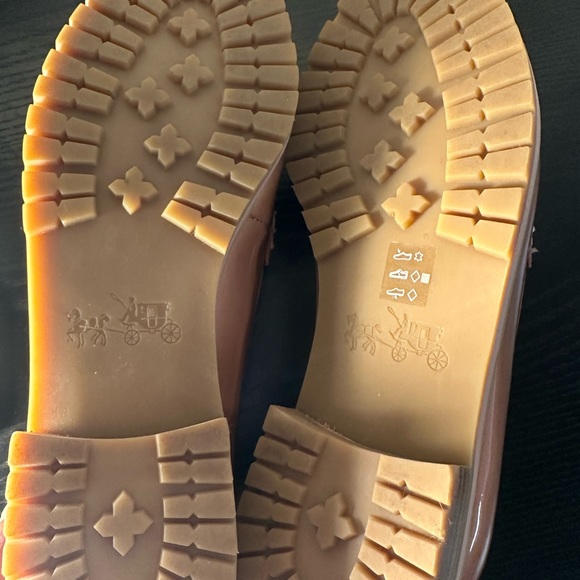 Coach loafers Size 5.5 - Picture 4 of 16